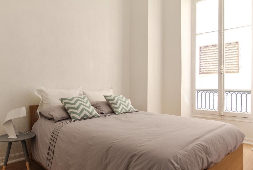 Veillon - 2 Bedrooms - City Center Apartment *