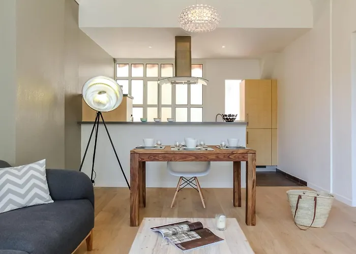 Veillon - 2 Bedrooms - City Center